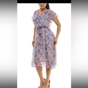 Fully lin d chiffon dress .